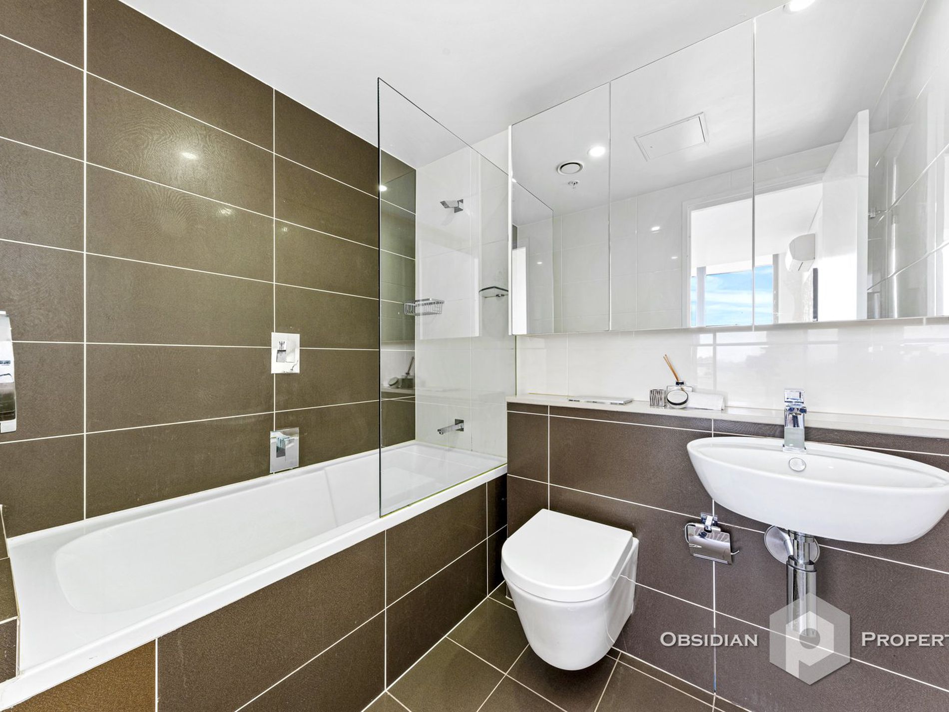 701 / 87 Shoreline Drive, Rhodes