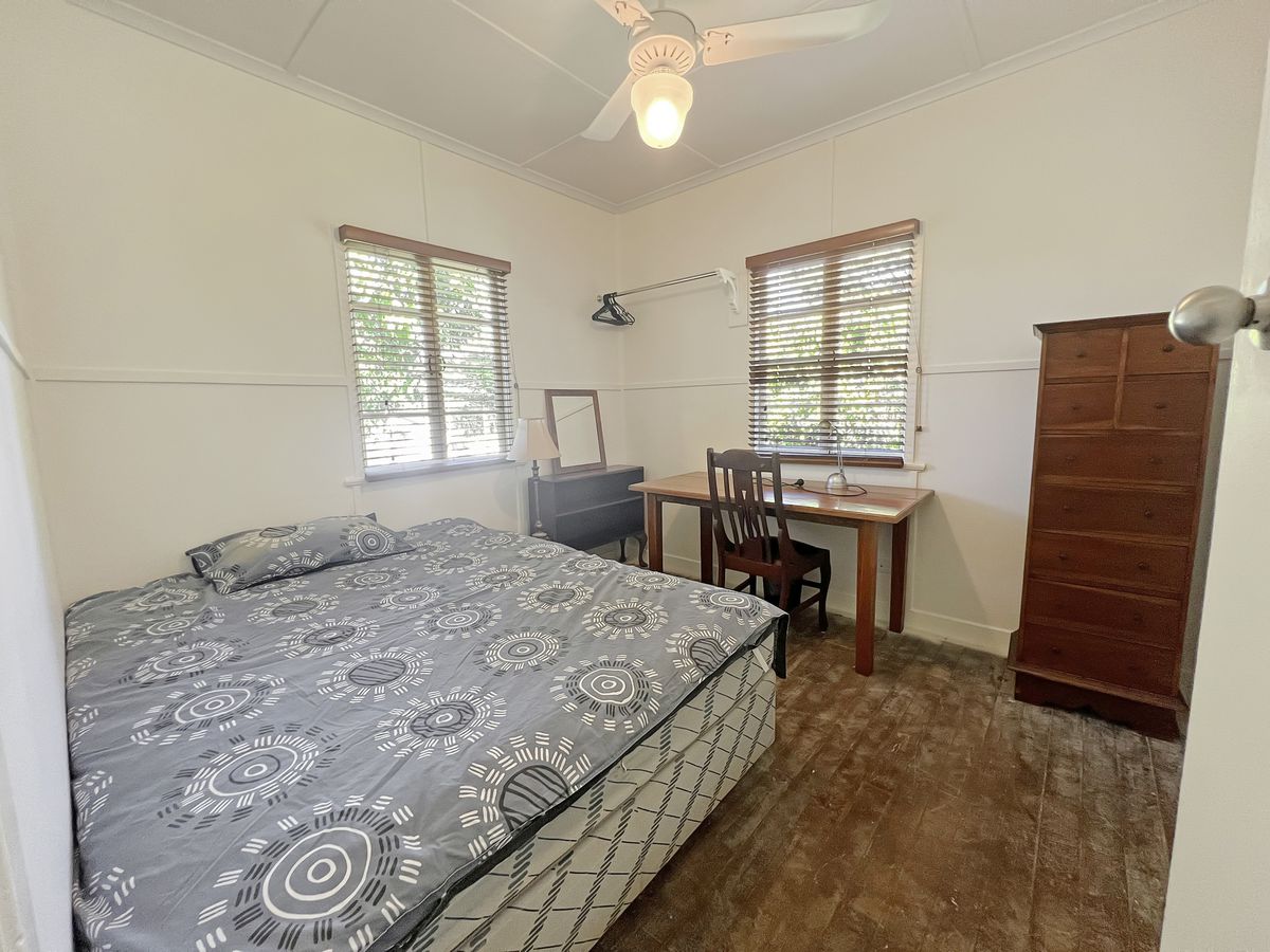 17 Oak Street, Yungaburra