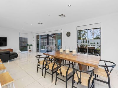 19 Feathertail Place, Gumdale