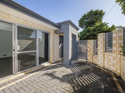 11 Rotherfield Road, Westminster