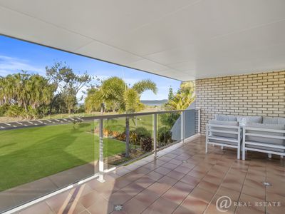 892 Scenic Highway, Kinka Beach