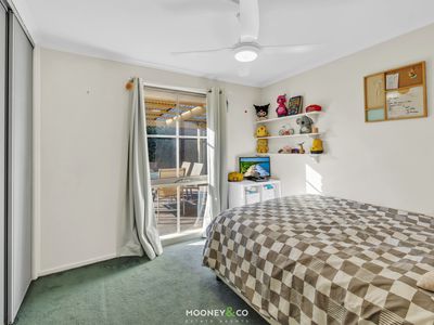 2 Norwood Court, Cranbourne