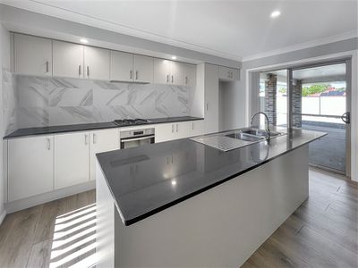 A / 51 York Street, Forbes