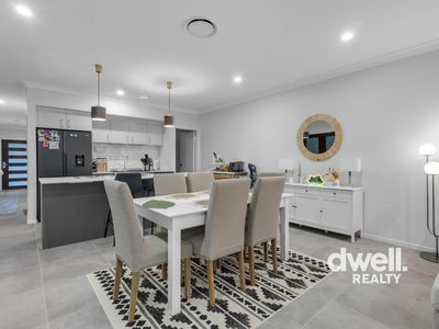 8 ASPROMONTE DRIVE, South Nowra