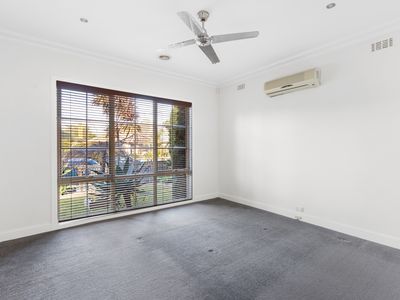 2 Gwelo Street, West Footscray