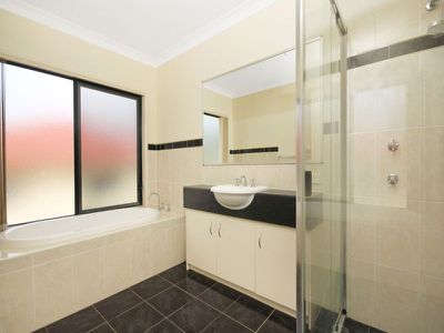 5 Baker Place, Mount Warrigal