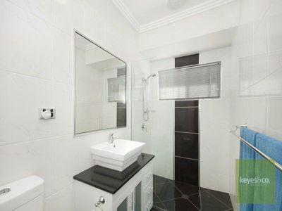 201 / 58 Euro Boulevard, Kirwan