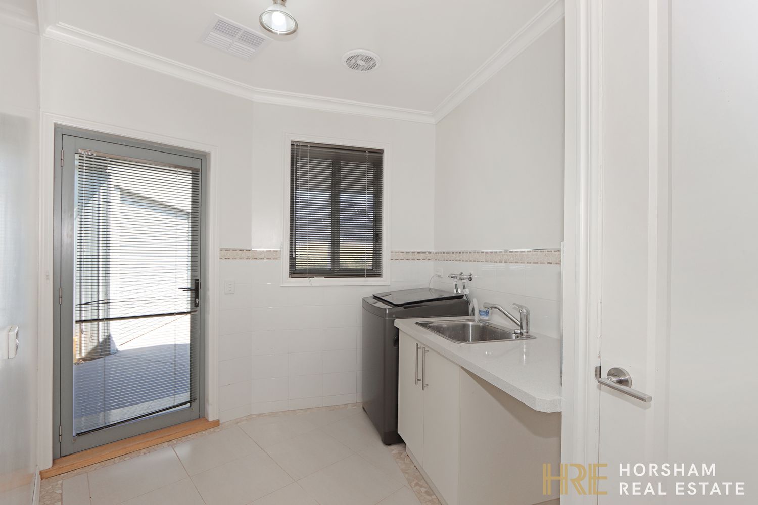 15 Fisher Square, Horsham