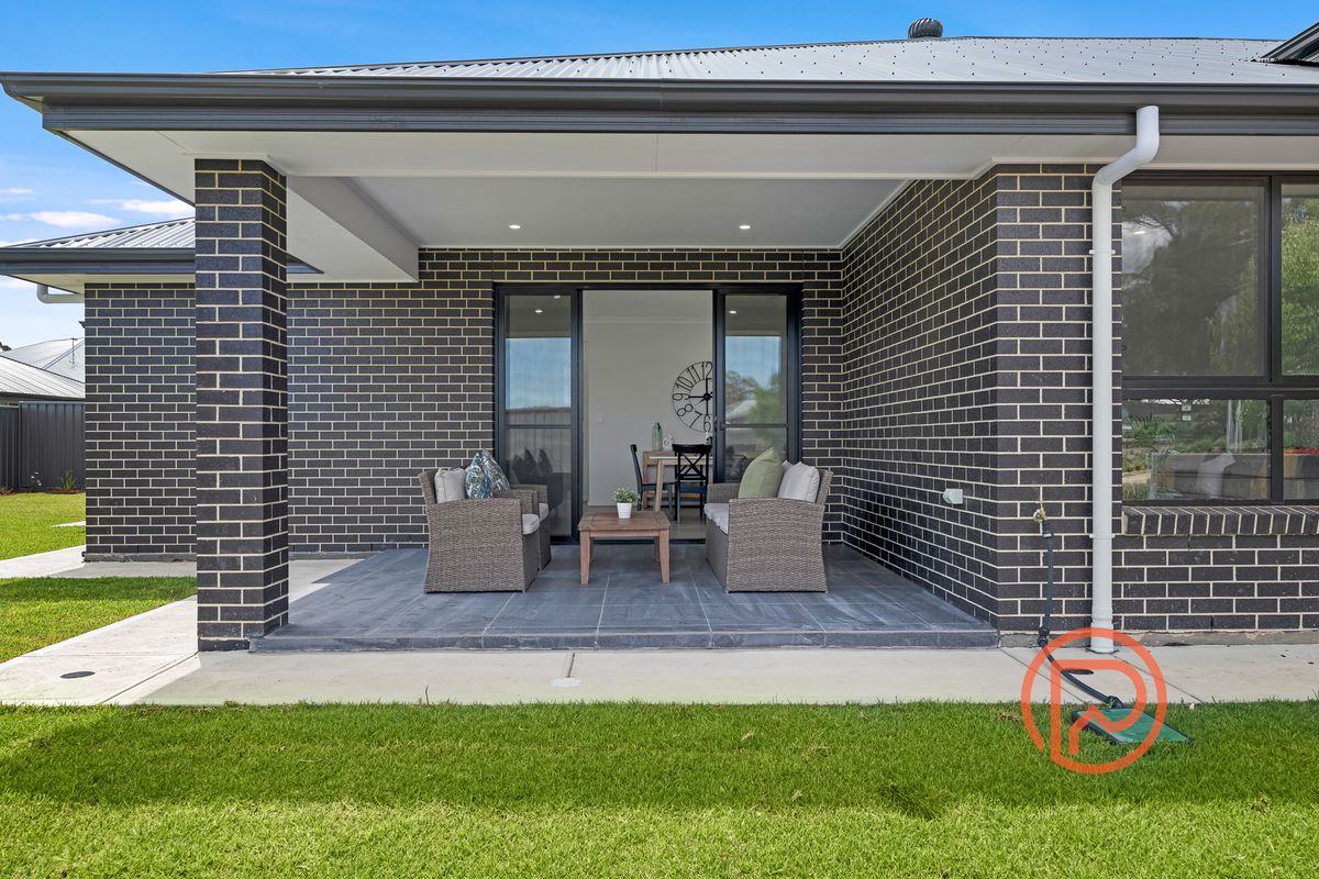 24 Martello Avenue, Mount Barker