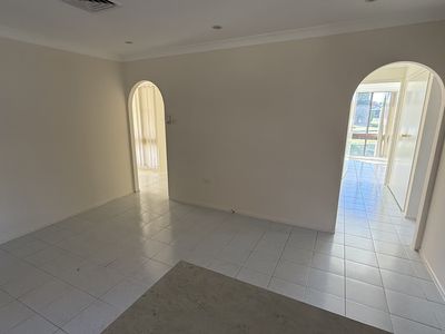 7 McAndrew Close, Lurnea