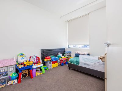 704 / 6-8 Charles Street, Charlestown