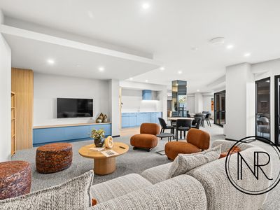 105 / 239 Great Eastern Highway, Belmont