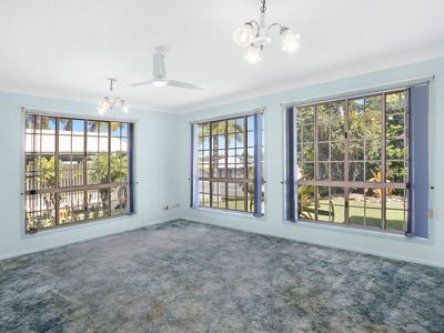 396 Farm Street, Norman Gardens