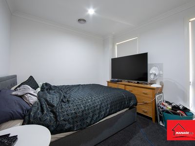 33 MILERUM LANE, Bonner