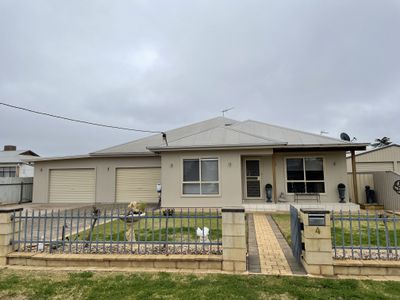 4 Gorton Street, Yoogali