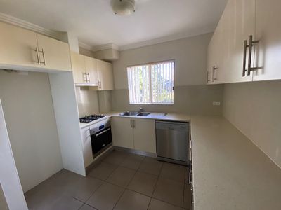 8 / 81-83 Clyde Street, Guildford
