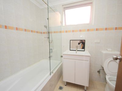 2 / 19 McKern Street, Campsie