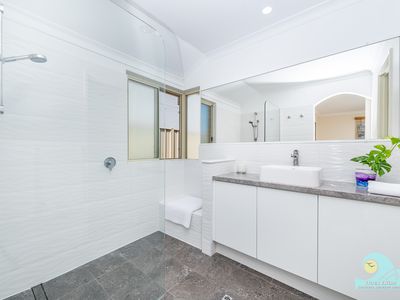 4 Teraglin Vista, Yanchep