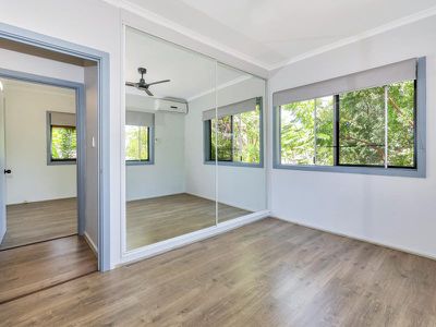 28 Bombax St, Moulden