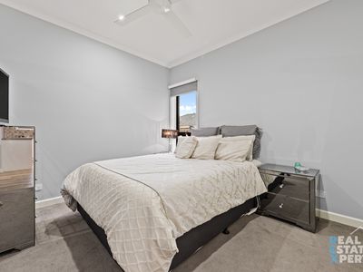 2 / 17 Harmer Road, Hallam