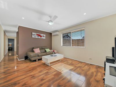 16 Magdalene Street, Wynnum West