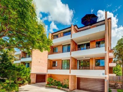 17 / 1-3 Bank Street, Meadowbank
