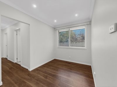 1 / 43 Endeavour Crescent, Endeavour Hills