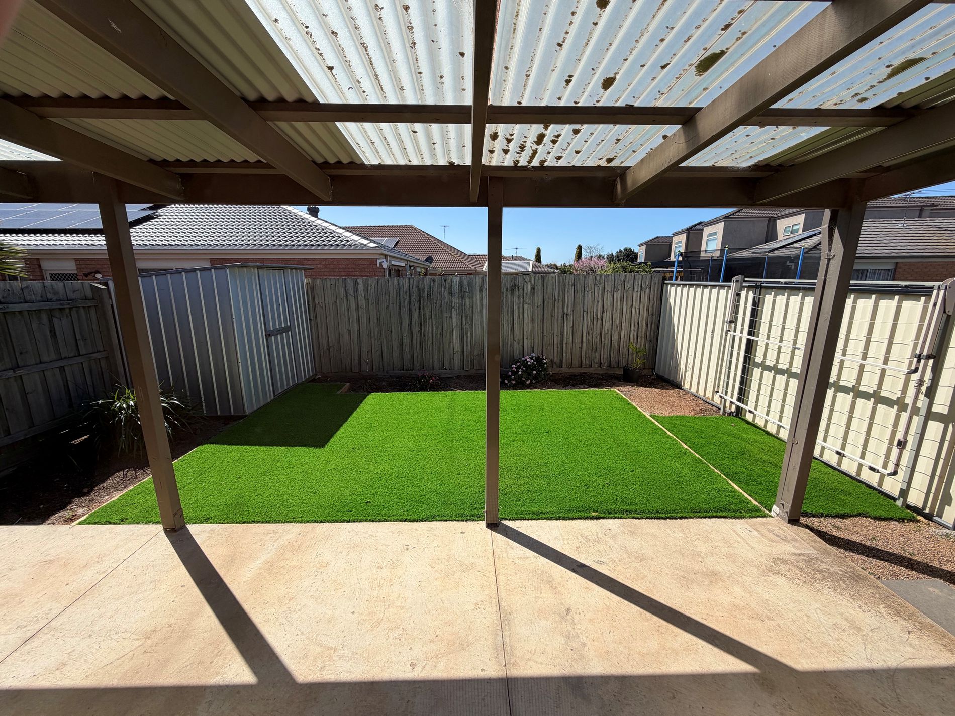 2 / 2 Lilly Pilly Close, Werribee
