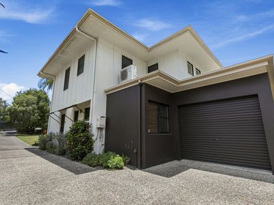 2 / 15 Doonella Street, Tewantin