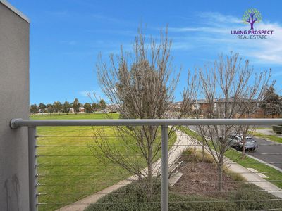 1 Grantham Walk, Williams Landing