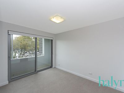 2 / 32 Cowle Street, West Perth