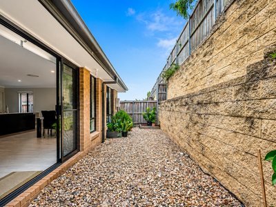 70 Archives Way, Caddens