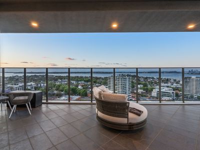 1804 / 893 Canning Highway, Mount Pleasant