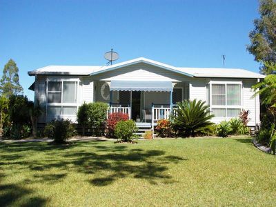 16 Bougainvillia Gardens, Tewantin