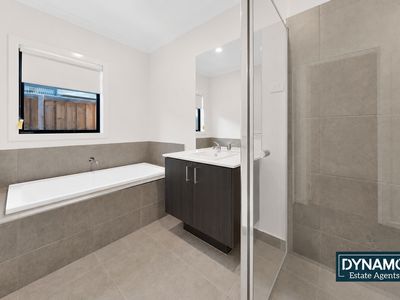 5 Gorgonzola Street, Donnybrook