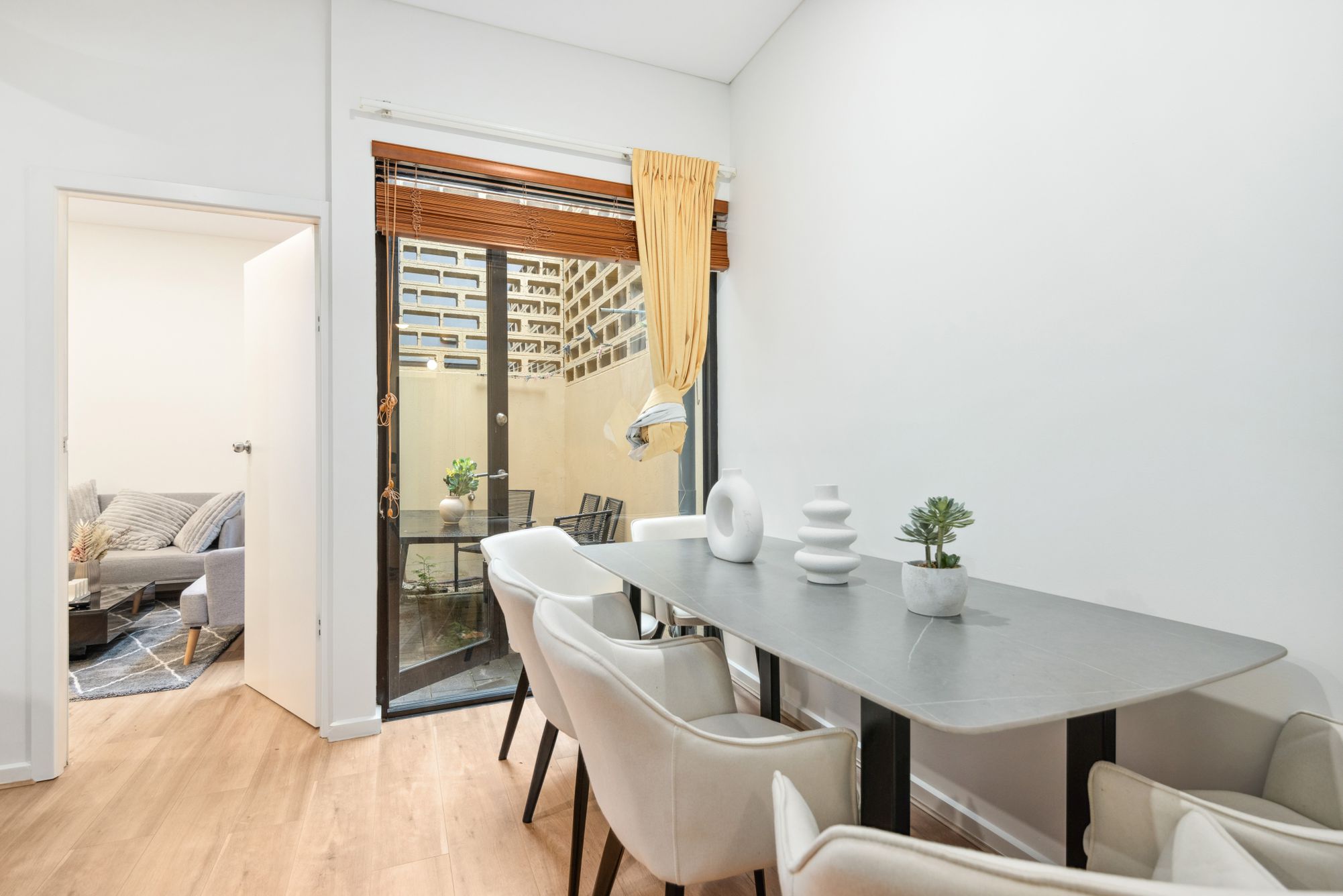 8 Heaslip Close, Adelaide