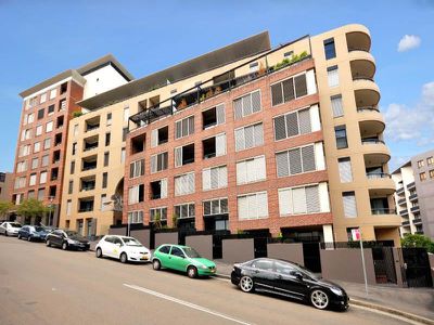 E806 / 26 Point St, Pyrmont
