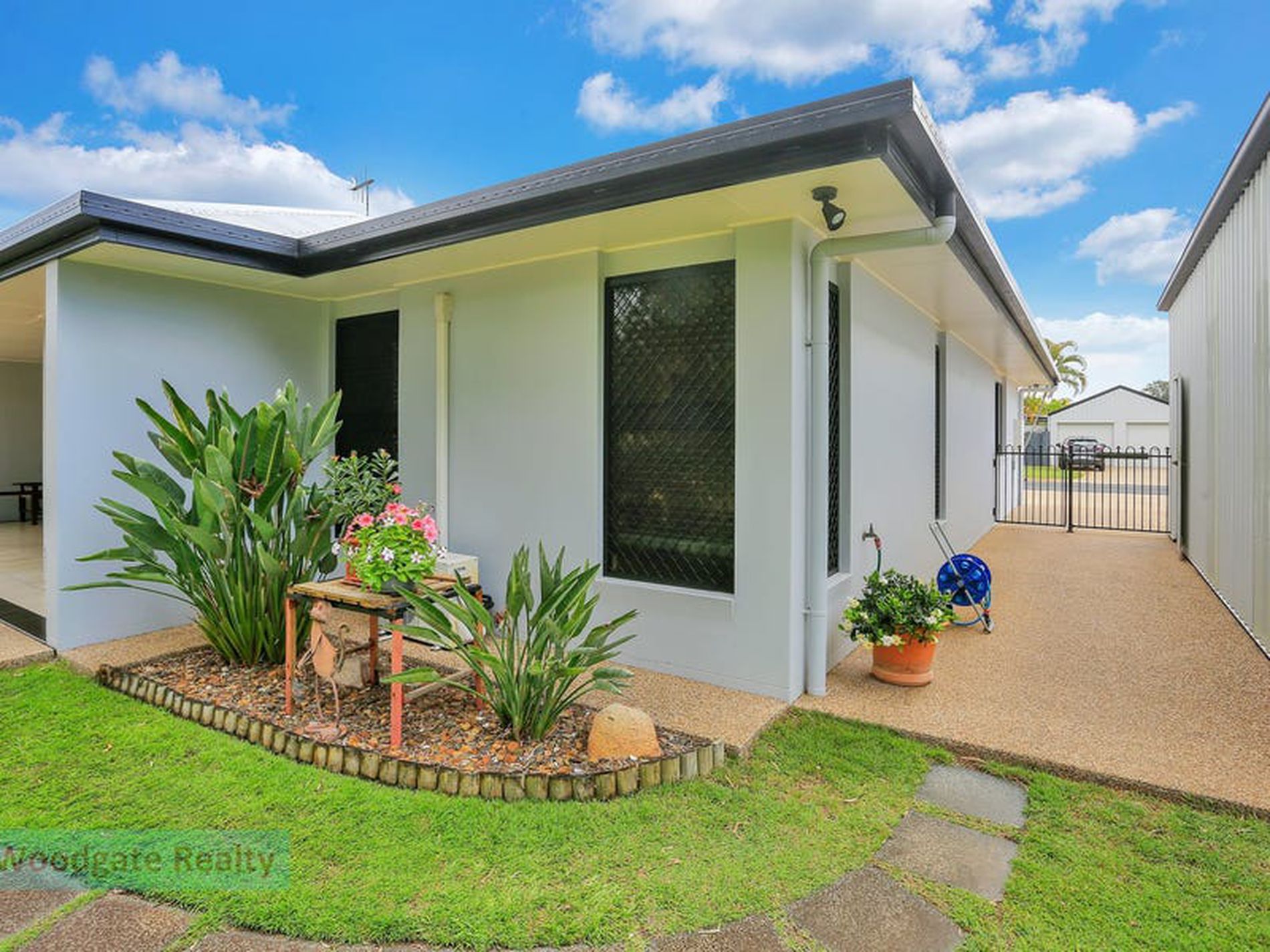 2 Driftwood Place, Woodgate