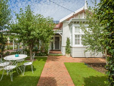 11 Sampson Road, Bunbury