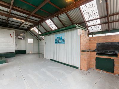 13 Glomar Grove, Sale