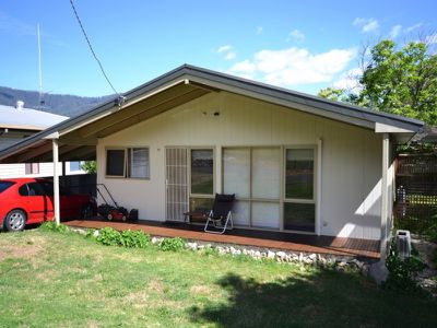 47 Mountain Avenue , Mount Beauty