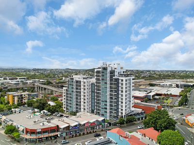 2012 / 16 Hamilton Place, Bowen Hills