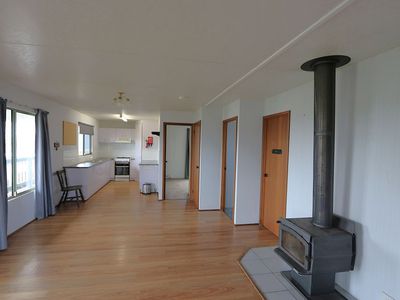 2 Holland Court, Allendale East