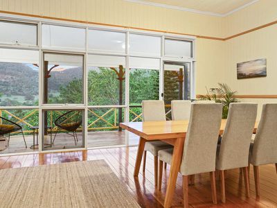 935 Tamborine-Oxenford Road, Wongawallan