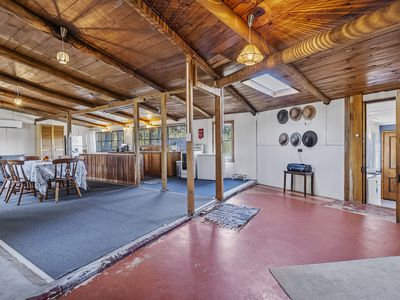 654 Abels Bay Road, Eggs And Bacon Bay