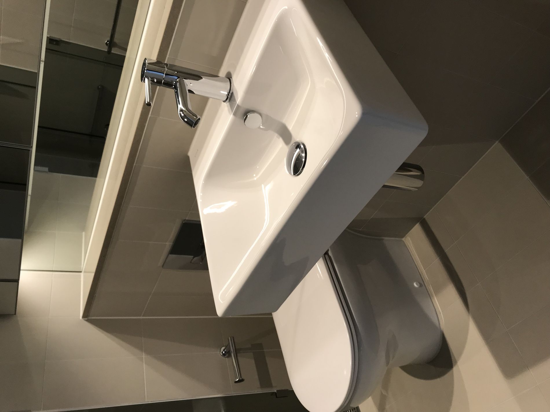 1107N / 883 Collins Street, Docklands