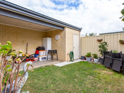 2 / 62 Winton Street, Carey Park