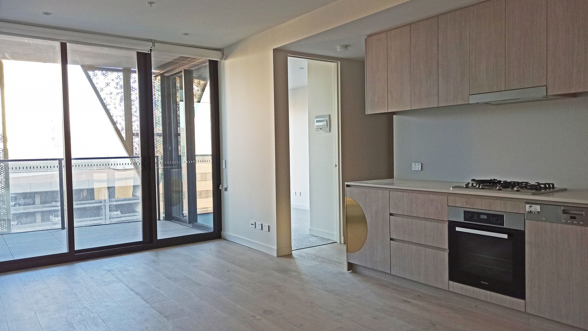 901 / 15 Austin Street, Adelaide