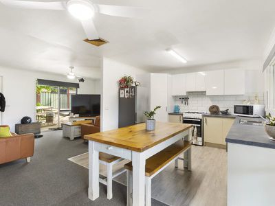 24 Hanley Cres, Seymour