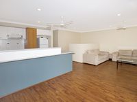 60 / 316  Long Street East, Graceville